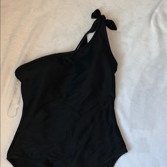 Black Old Navy One Piece Swimsuit - Picture 3 of 4